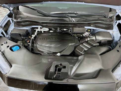 Certified 2023 Honda Passport TrailSport image 28