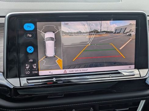 New 2026 Volkswagen Atlas SEL Premium R-Line AWD/4WD image 25