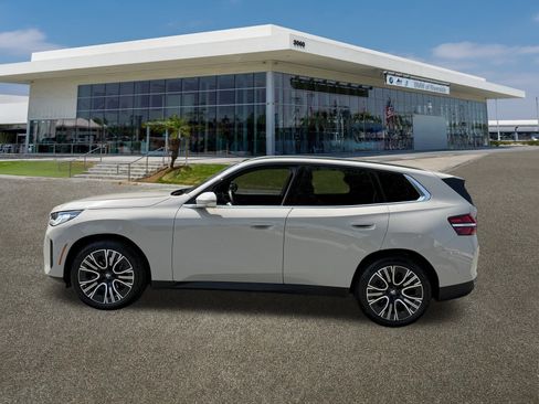 Used 2025 BMW X3 xDrive30i w/ Convenience Package image 7