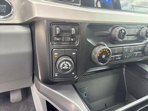 New 2026 Ford F250 XLT w/ XLT Premium Package AWD/4WD image 14