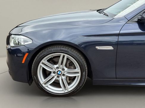 Used 2014 BMW 550i xDrive Sedan AWD/4WD image 22