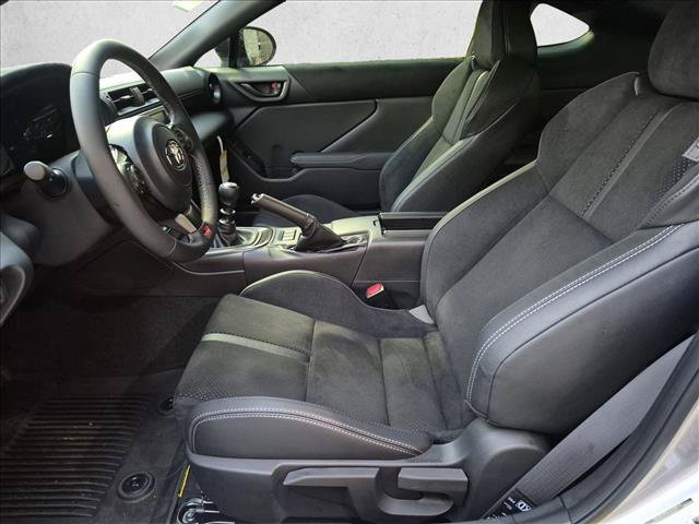 New 2027 Toyota GR86 Premium RWD image 4
