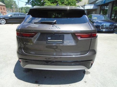 Used 2023 Jaguar F-PACE S AWD/4WD image 5
