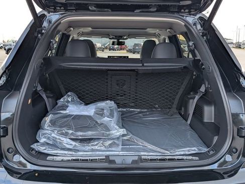 New 2026 Mitsubishi Outlander SE image 28