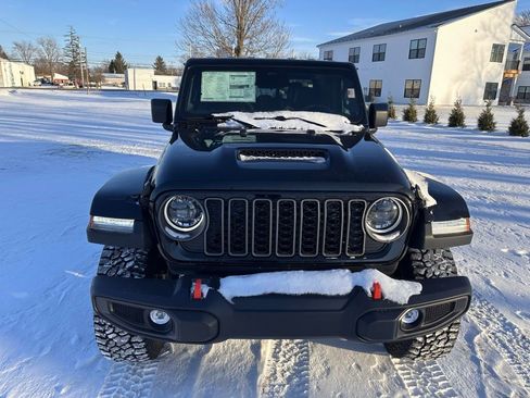 New 2026 Jeep Gladiator Mojave image 9