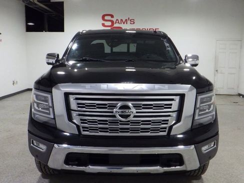 Used 2020 Nissan Titan Platinum Reserve w/ Moonroof Package image 7