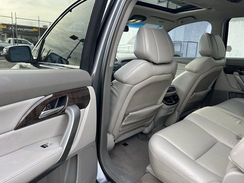 Used 2012 Acura MDX w/ Technology & Entertainment image 11