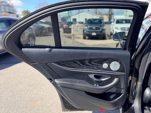 Used 2019 Mercedes-Benz E 300 4MATIC w/ Premium 1 Package image 23
