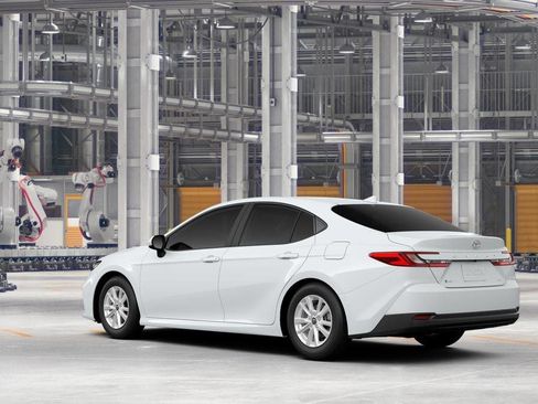 New 2026 Toyota Camry LE image 6