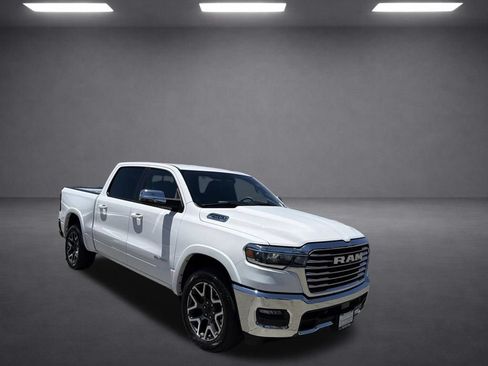Used 2025 RAM 1500 Laramie AWD/4WD image 2