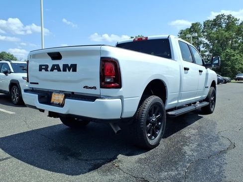 Certified 2025 RAM 2500 Big Horn AWD/4WD image 17