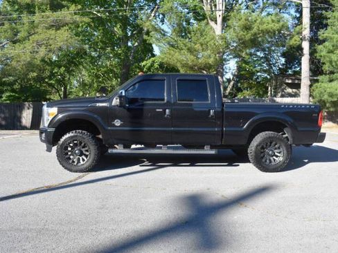 Used 2015 Ford F350 Platinum w/ Platinum Package AWD/4WD image 3