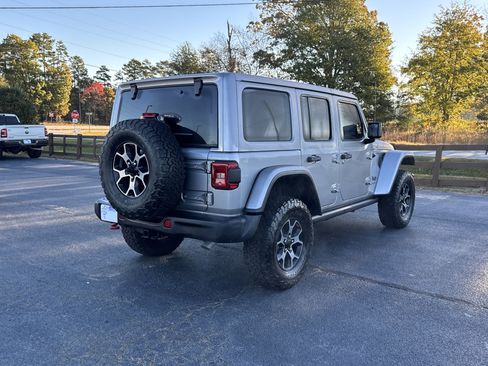 Used 2018 Jeep Wrangler Unlimited Rubicon image 5