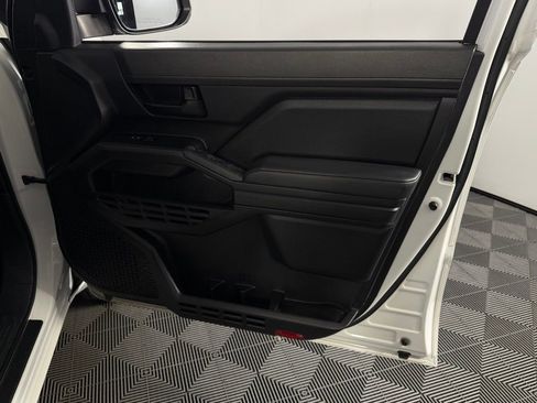 Used 2024 Toyota Tacoma SR image 32