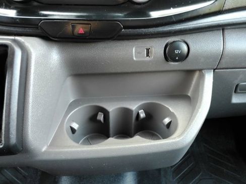 Used 2023 Ford Transit 250 Medium Roof AWD image 33