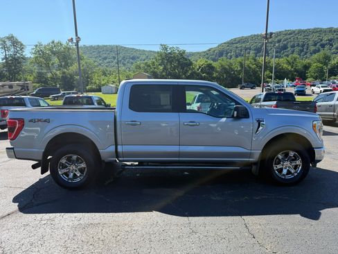 Used 2021 Ford F150 XLT w/ Equipment Group 302A High AWD/4WD image 4