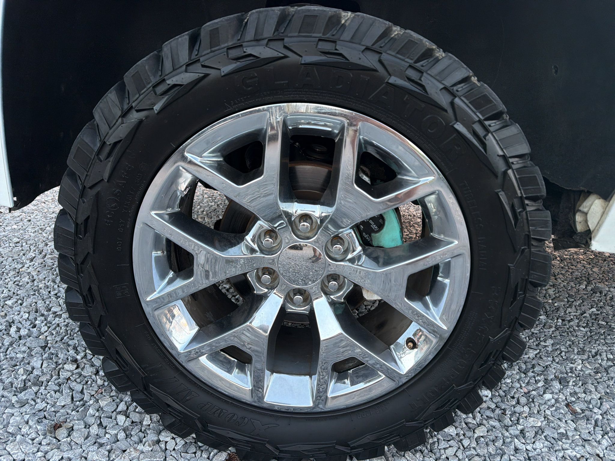 Used 2018 GMC Yukon SLT w/ Open Road Package RWD image 9