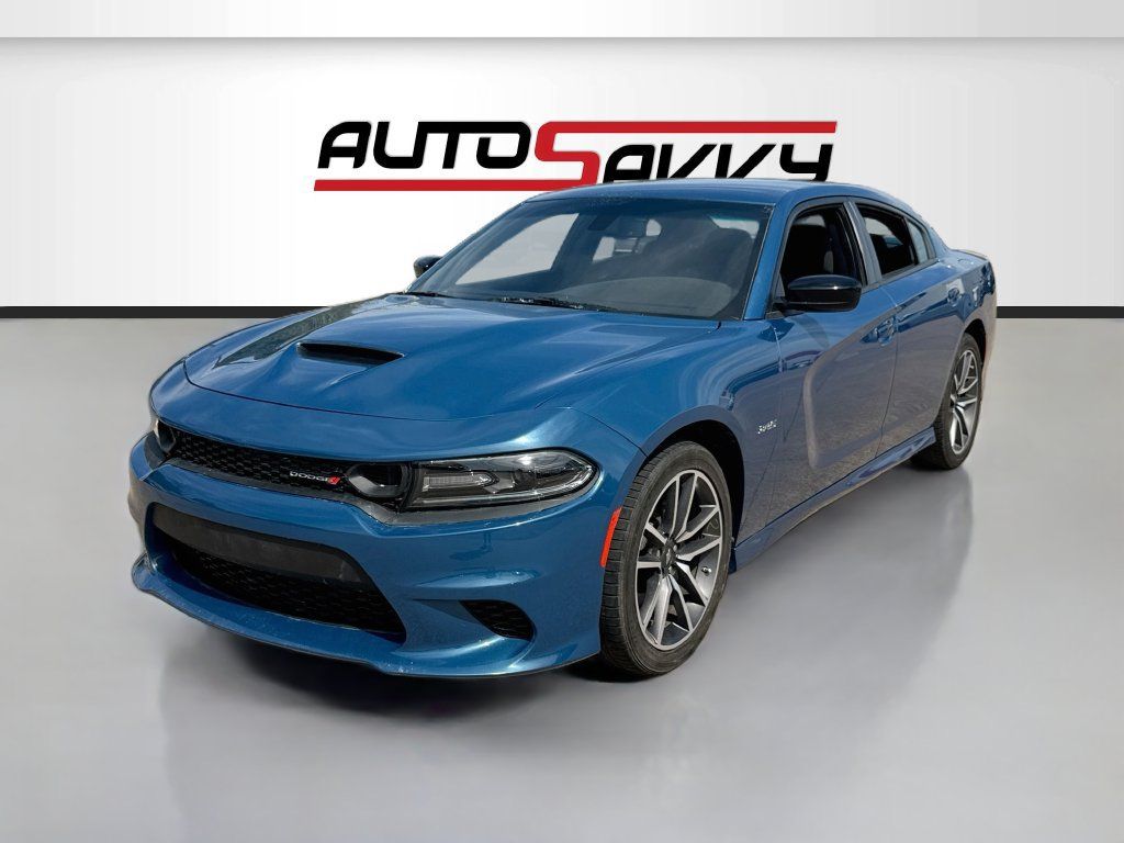 Used 2023 Dodge Charger R/T w/ Cold Weather Package RWD image 3