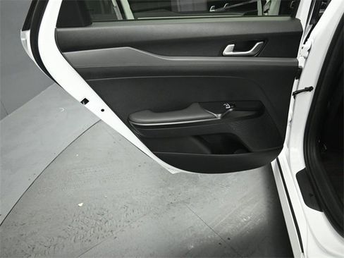 Used 2023 Kia K5 GT-Line image 24