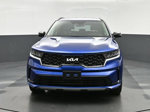 Used 2022 Kia Sorento S image 2