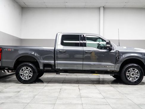 Used 2026 Ford F250 Lariat AWD/4WD image 6