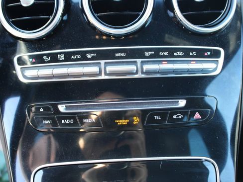 Used 2018 Mercedes-Benz C 300 Sedan image 20