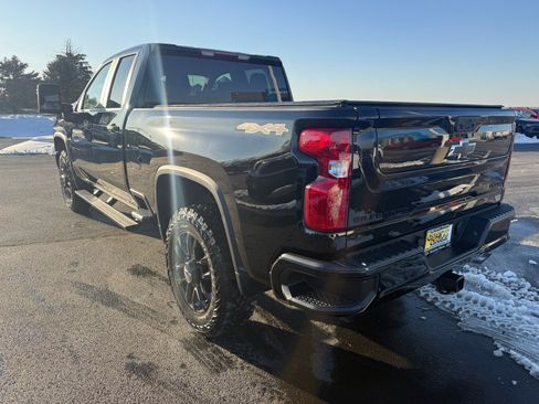 Used 2026 Chevrolet Silverado 2500 Custom w/ Custom Convenience Package image 3