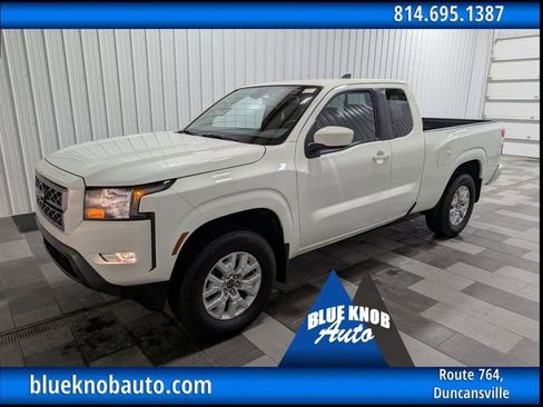 Used 2024 Nissan Frontier SV w/ SV Convenience Package AWD/4WD image 1