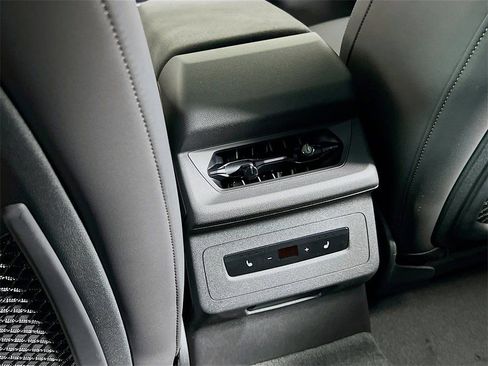 New 2025 Audi S6 e-tron Premium Plus image 23