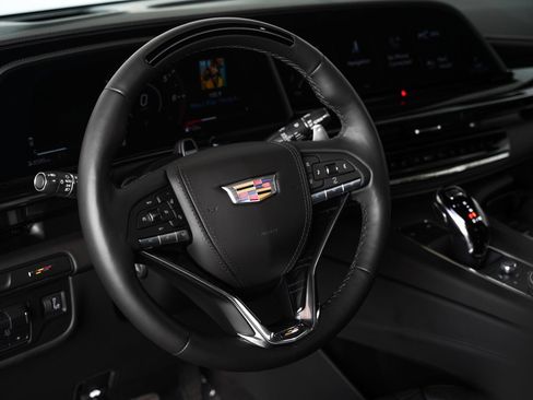 Used 2023 Cadillac Escalade V AWD/4WD image 49