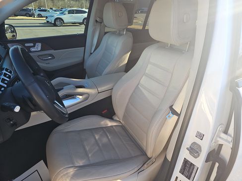 Used 2020 Mercedes-Benz GLE 450 4MATIC image 16