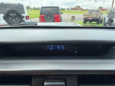 Used 2016 Toyota 4Runner Trail Premium AWD/4WD image 42