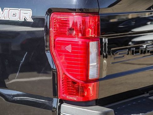 Used 2022 Ford F250 Lariat w/ Tremor Off-Road Package AWD/4WD image 10