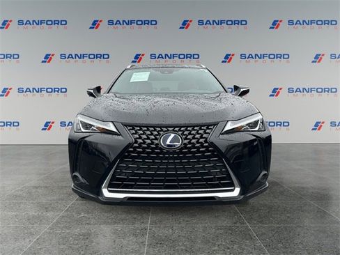Used 2022 Lexus UX 250h w/ Premium Package image 8