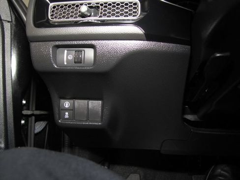 Certified 2023 Honda Civic EX-L image 8