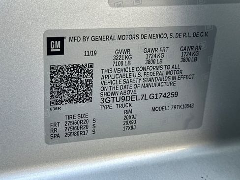 Used 2020 GMC Sierra 1500 SLT w/ SLT Premium Plus Package image 30