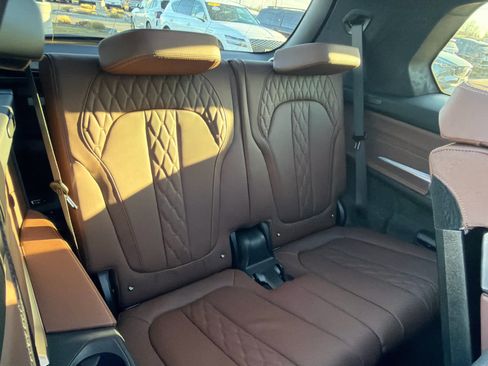New 2026 BMW X7 M60i AWD/4WD image 12
