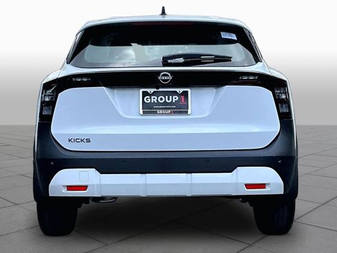 New 2026 Nissan Kicks S FWD image 4