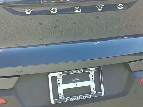 New 2026 Volvo XC40 B5 Ultra w/ Protection Package Premier image 16