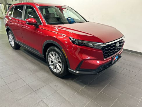 Used 2024 Honda CR-V EX-L image 2