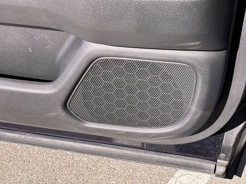 Certified 2025 Honda Pilot EX-L image 31