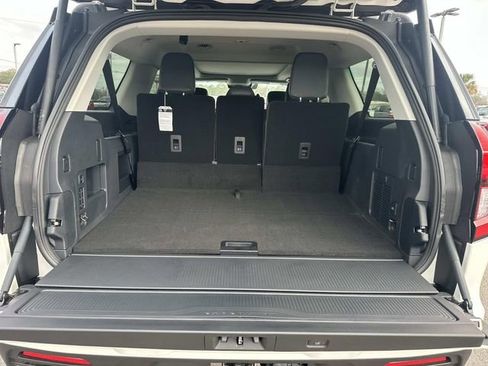 New 2026 Ford Expedition Max Active image 11