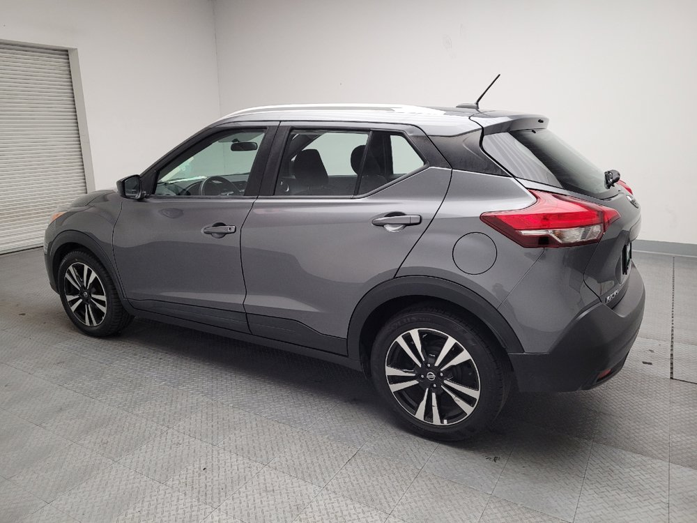 Used 2019 Nissan Kicks SV FWD image 3