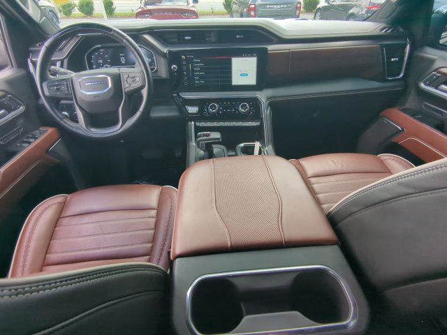 Used 2024 GMC Sierra 1500 Denali Ultimate AWD/4WD image 16