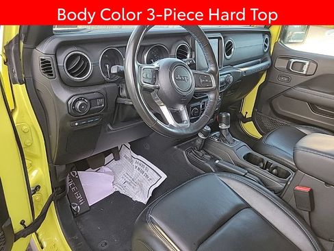 Used 2023 Jeep Wrangler Unlimited Rubicon 4xe w/ Cold Weather Group AWD/4WD image 8
