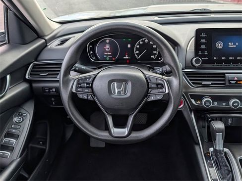 Used 2018 Honda Accord LX image 23