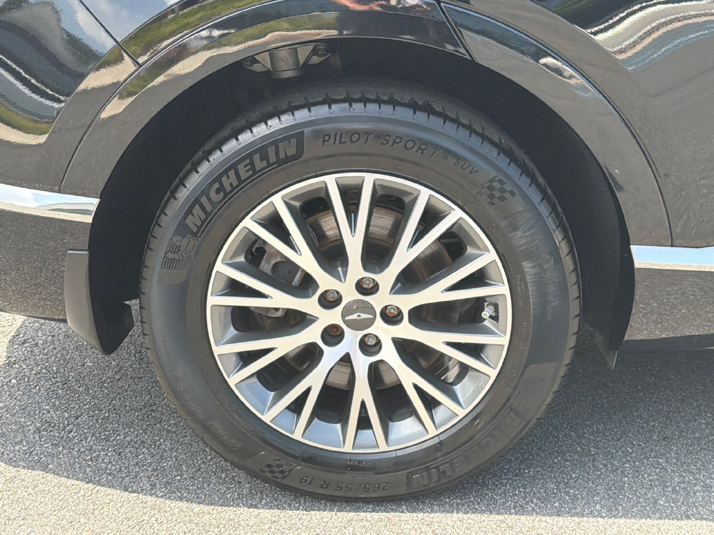 Used 2022 Genesis GV80 2.5T AWD/4WD image 19