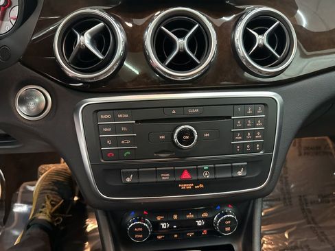 Used 2017 Mercedes-Benz GLA 250 image 18