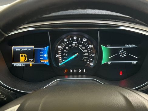 Used 2016 Ford Fusion SE w/ Equipment Group 202A image 21