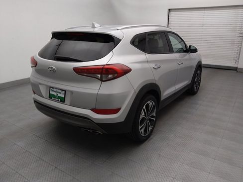 Used 2016 Hyundai Tucson Limited FWD image 9